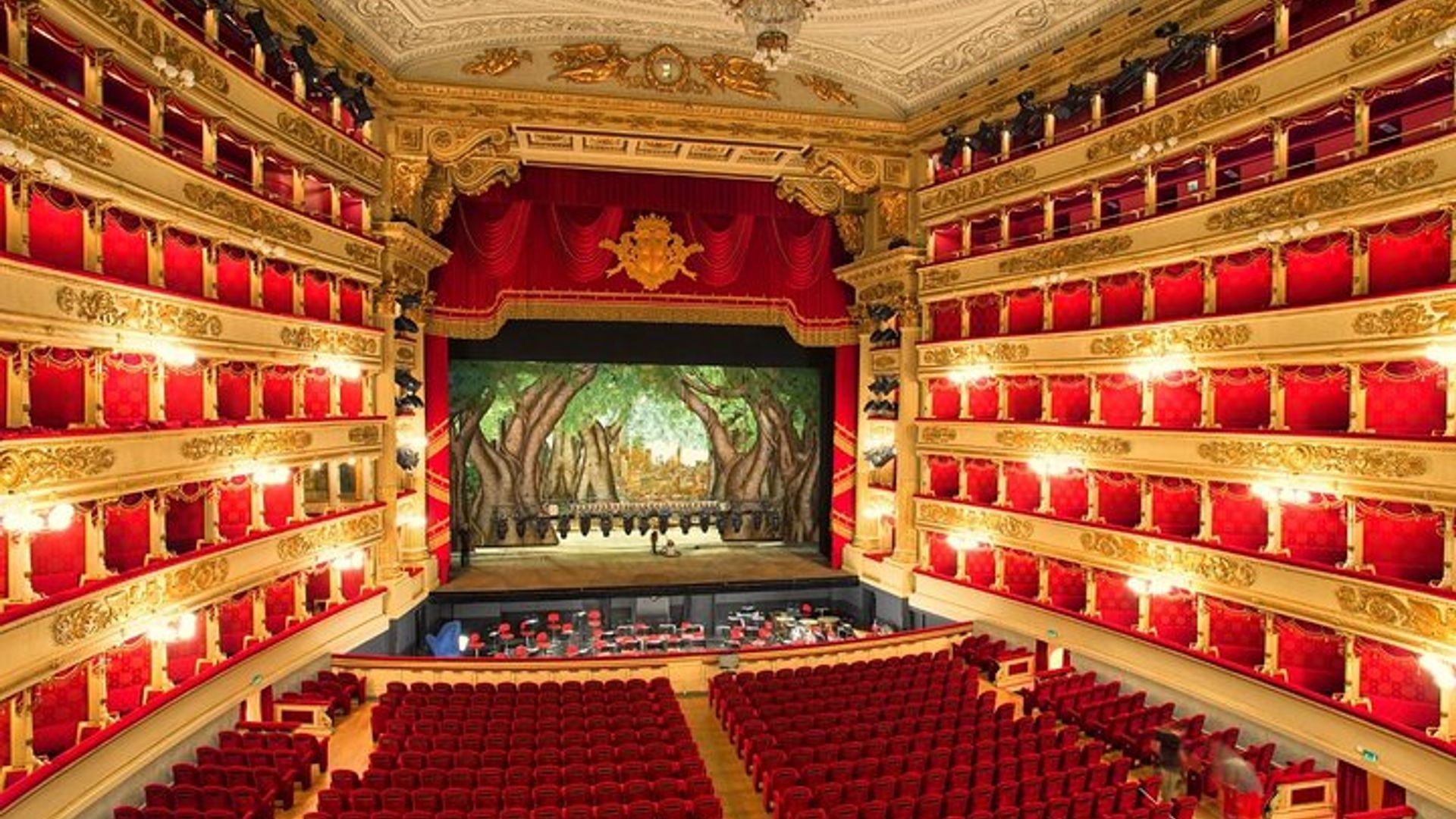 La Scala Theatre and Museum guided experience