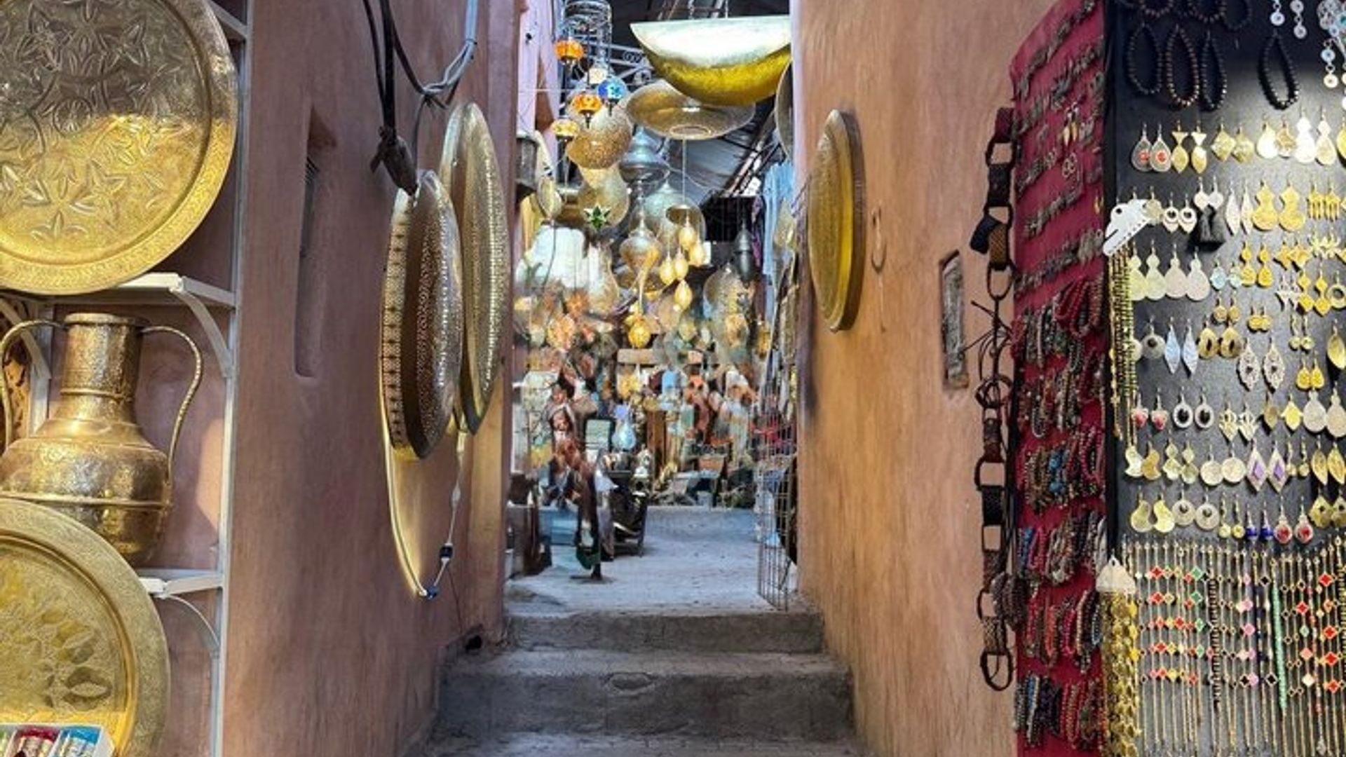 Kesh Cultural Médersa Museum und Garten Spaziergang