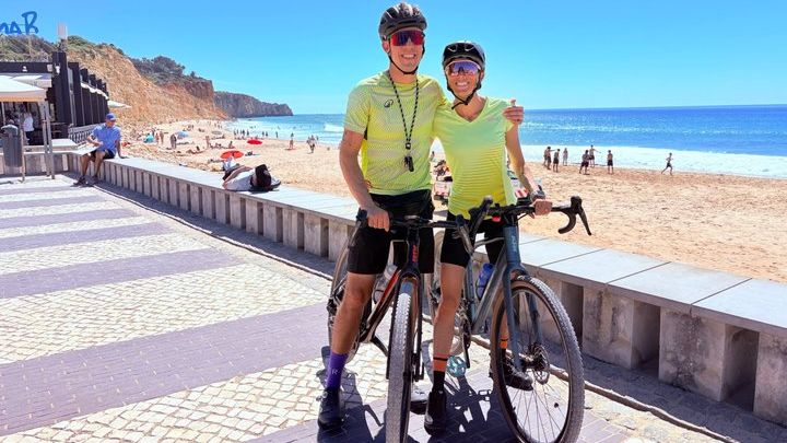 Algarve: Lagos sightseeing guided tour with E-bikes