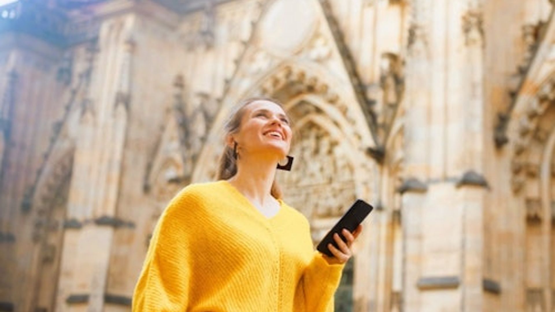 Prague Castle: Entry Ticket + E-Guide & Discount Vouchers