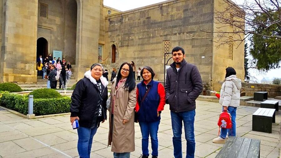 Baku City Tour with Local Guide-Old City, Flame Towers, Boulevard