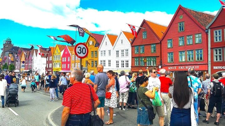 Walking Tour of Central Bergen