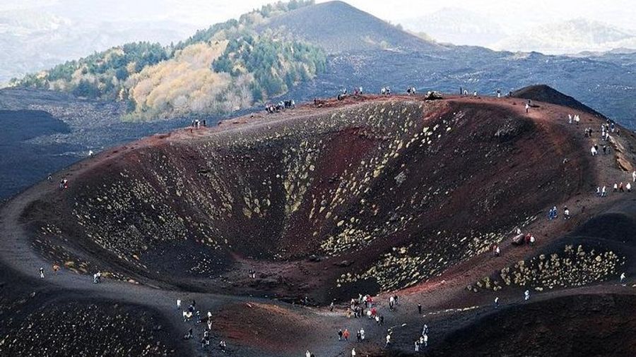 Taormina: Etna Volcano Private Food and Wine Tasting Tour