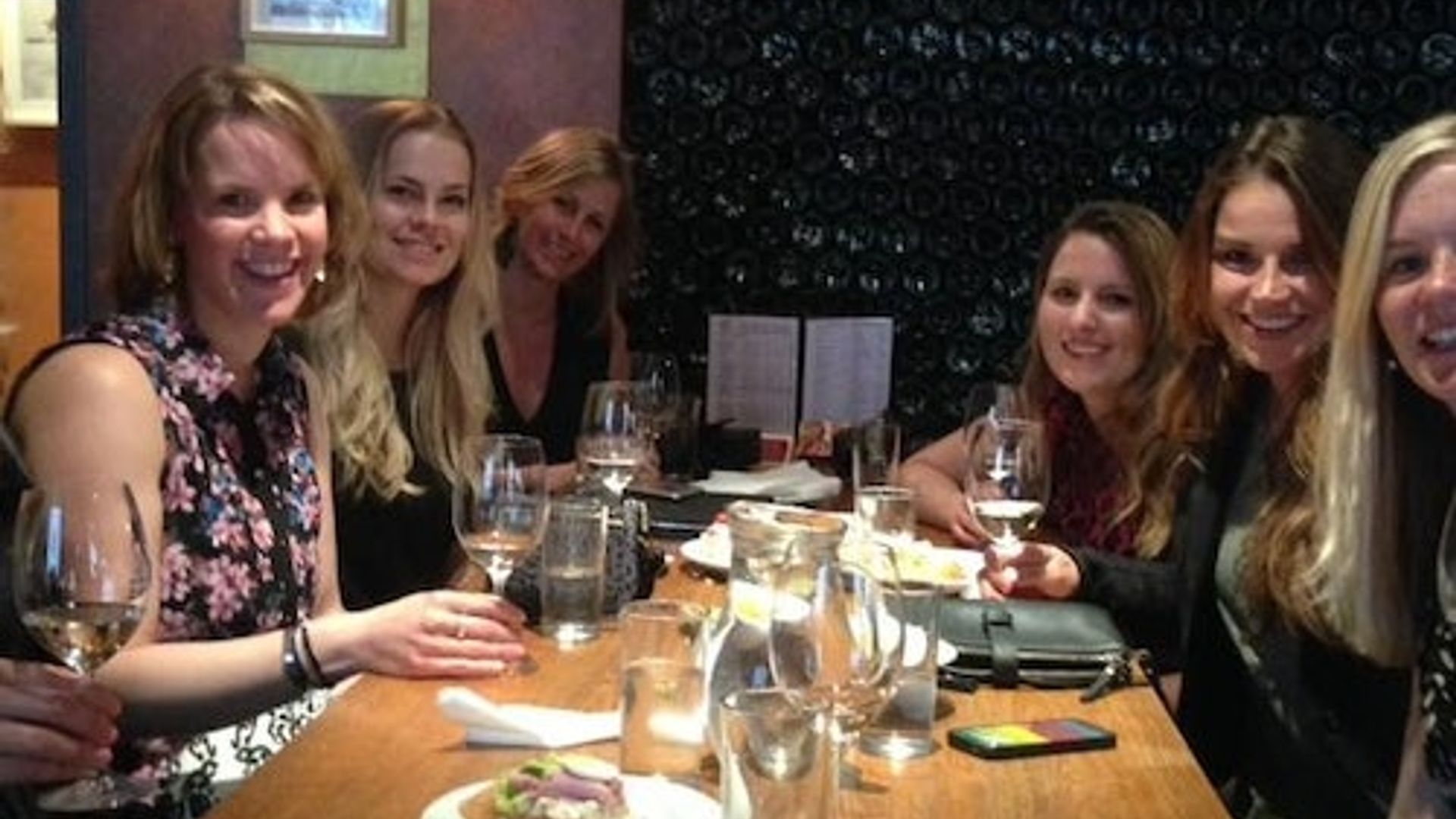 Prague: Czech Wine Tasting Tour