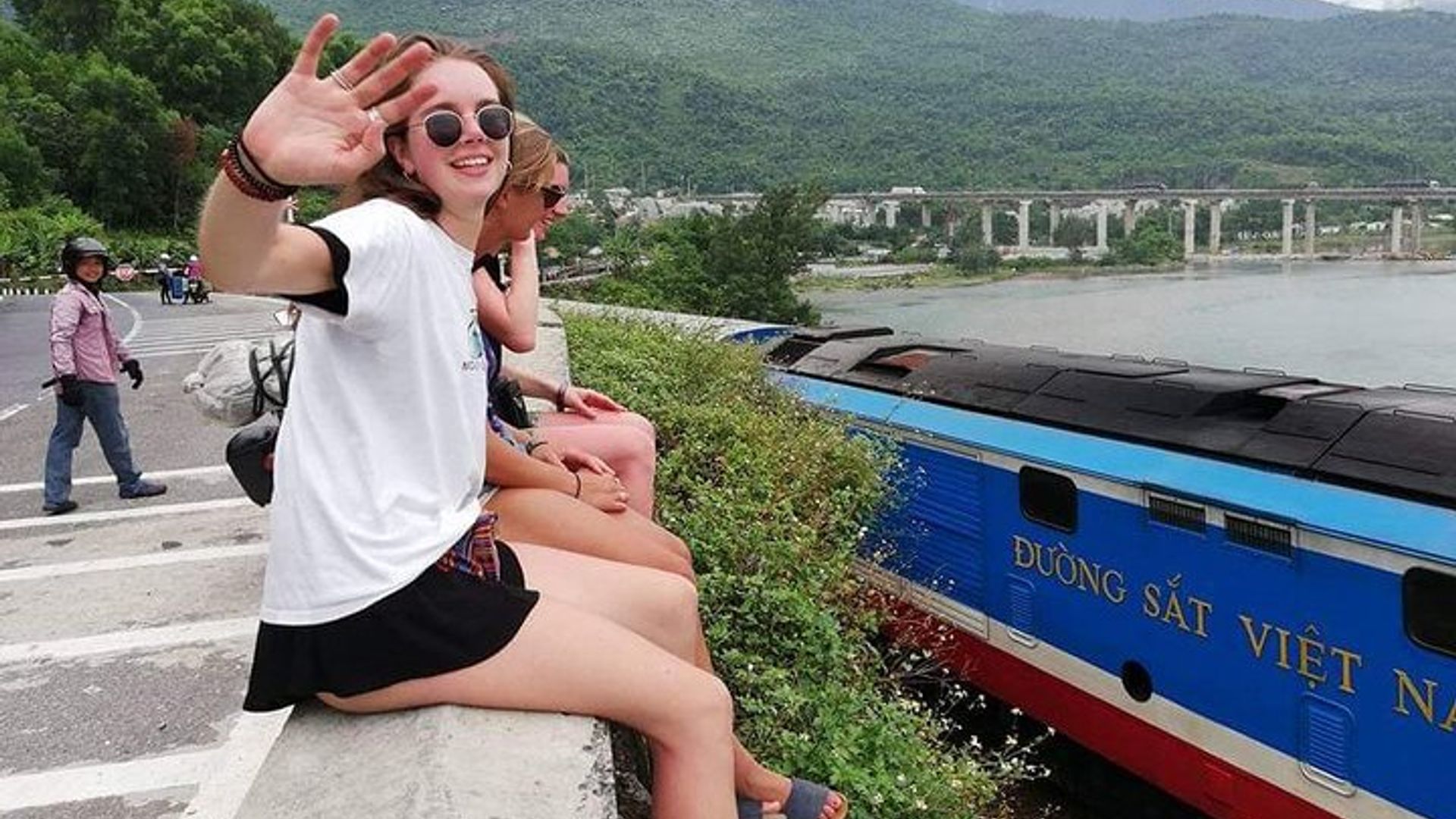 Hoi An Private Scooter Tour to Hai Van Pass