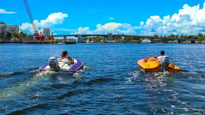 Fort Lauderdale Mini Powerboat Rental
