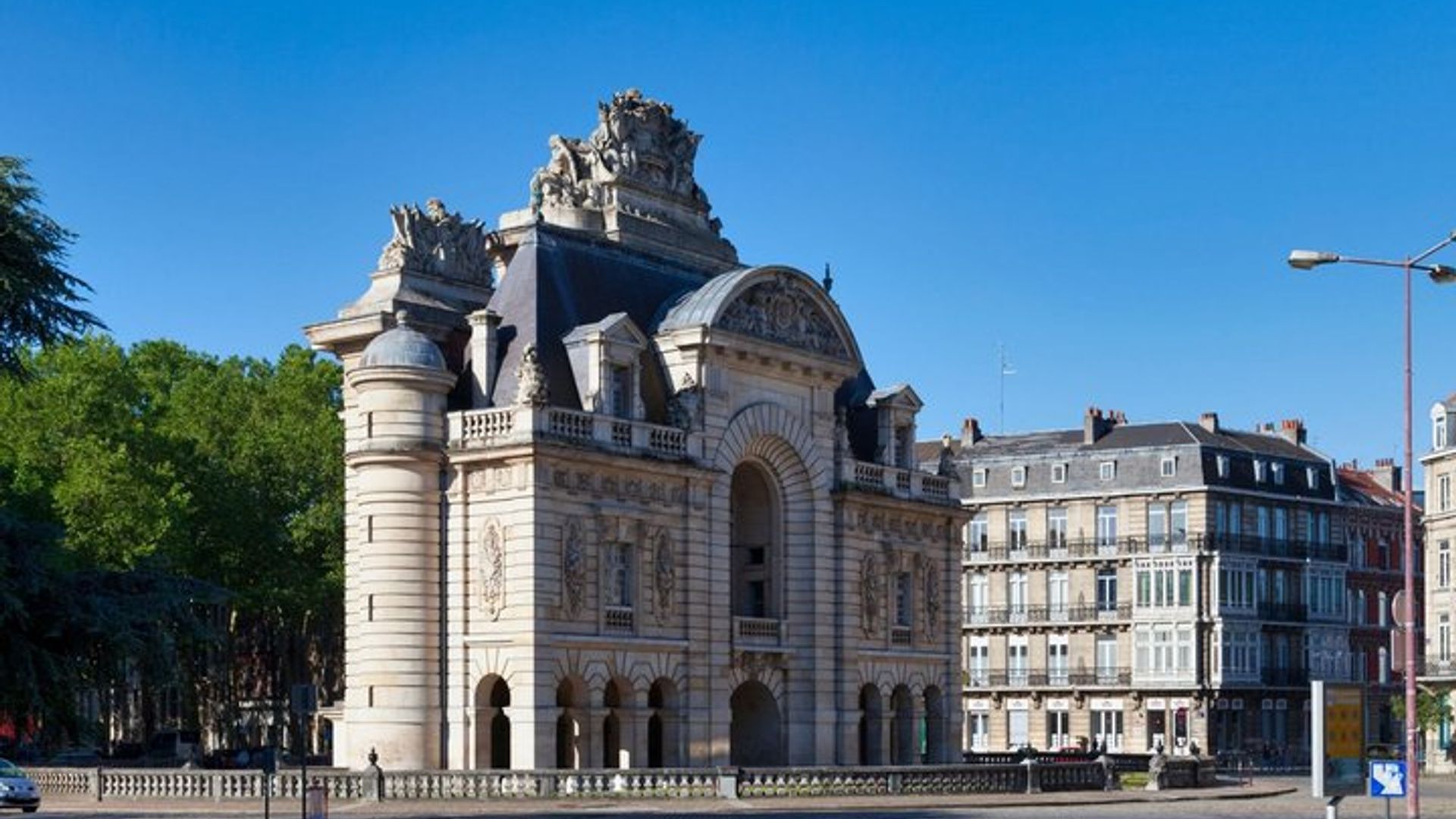 Lille chasse au trésor & Highlights visite à pied autonome