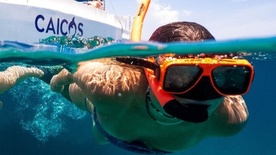 Half Day Snorkel from Providenciales with Visit to Half Moon Bay