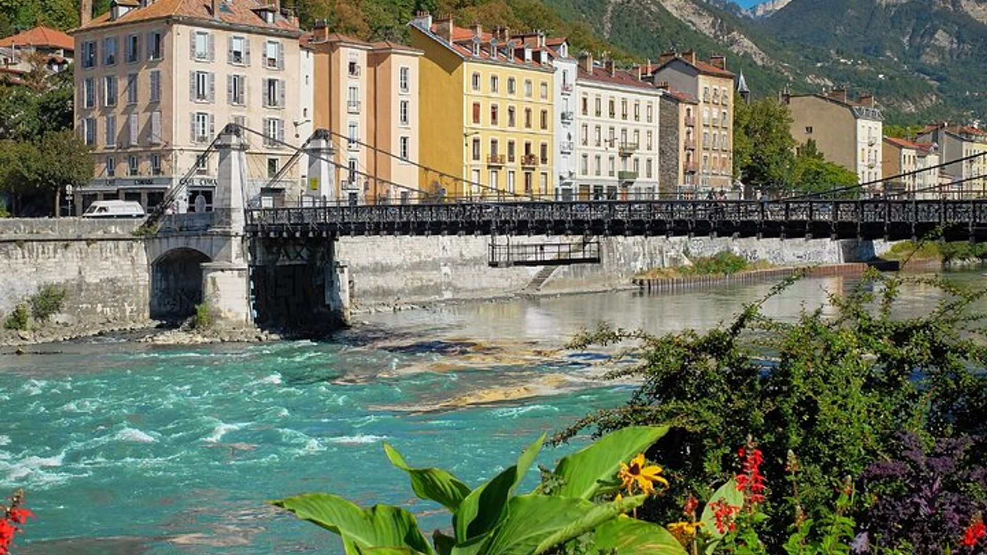 Grenoble Visite audioguidée à pied 2h20 et 19 commentaires audios
