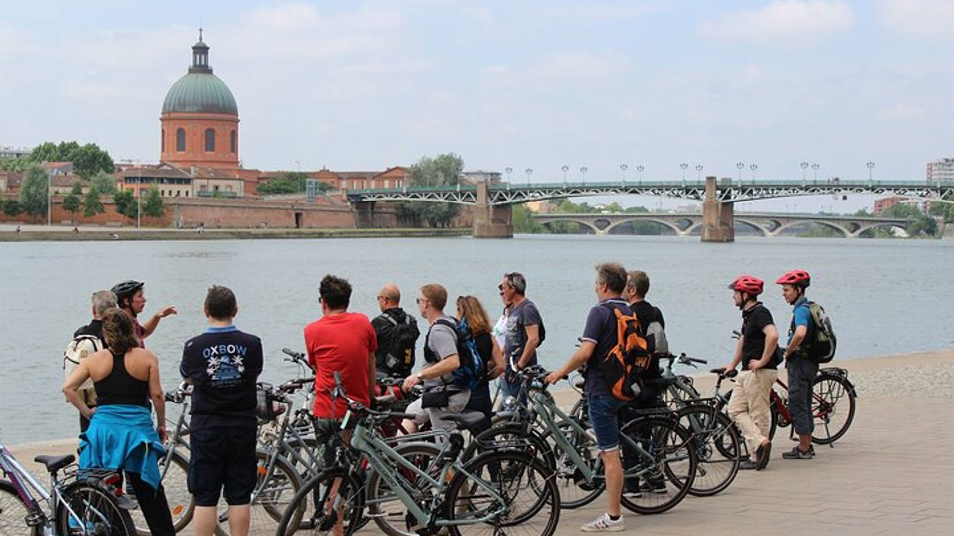 Toulouse Bike and Food Tasting Lunch Small-Group Half-Day Tour