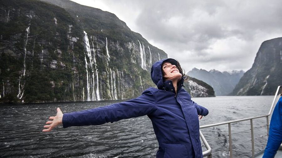 Doubtful Sound Cruise with Transport from Queenstown