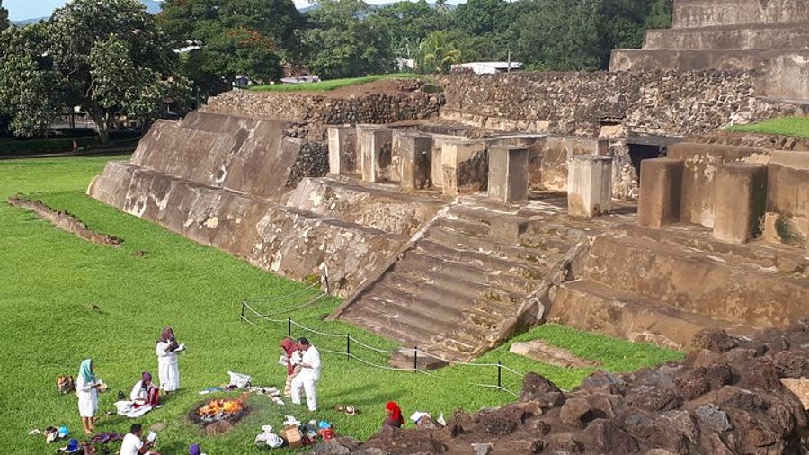 Small-Group Tour to Maya Historical and Archeological Sites