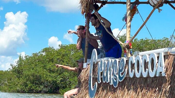 Melbourne, Florida: Dolphin-Spotting Sightseeing Boat Tour