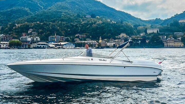 Private Cruise on Lake Como with Speedboat from 1H to 4H