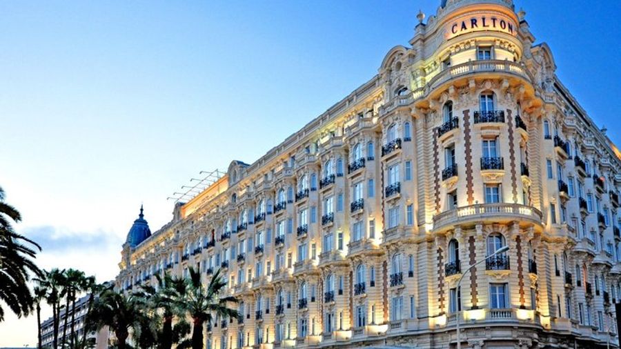Cannes, Antibes, and St. Paul de Vence Half-Day Private Tour