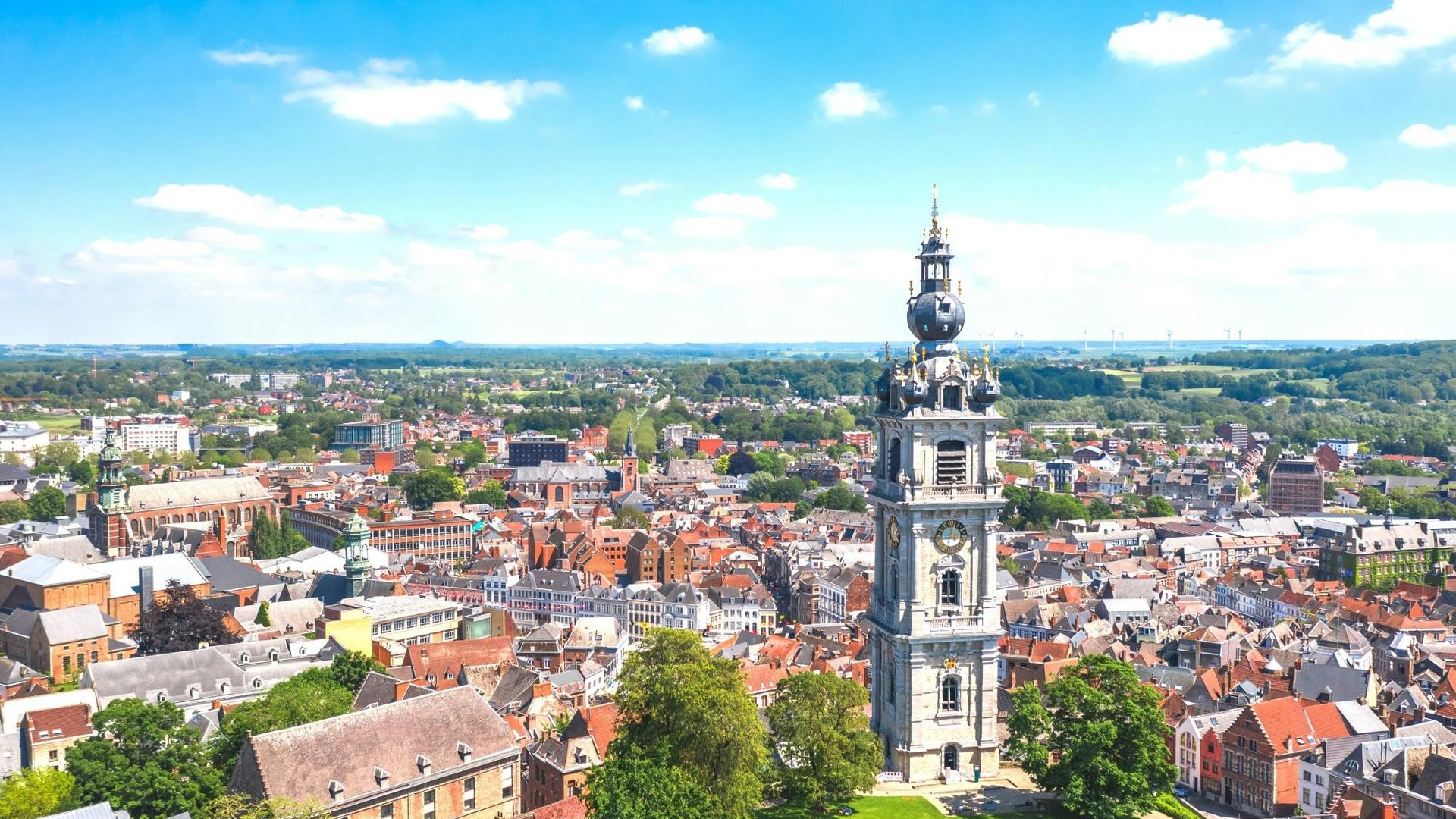 Mons city highlights walking tour with a local