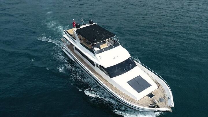 Istanbul Guided Bosphorus Cruise with Turkish Coffee Experience