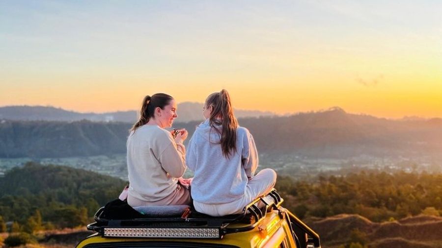 Mount Batur Sunrise Jeep All-Inclusive Private Tour with Breakfast