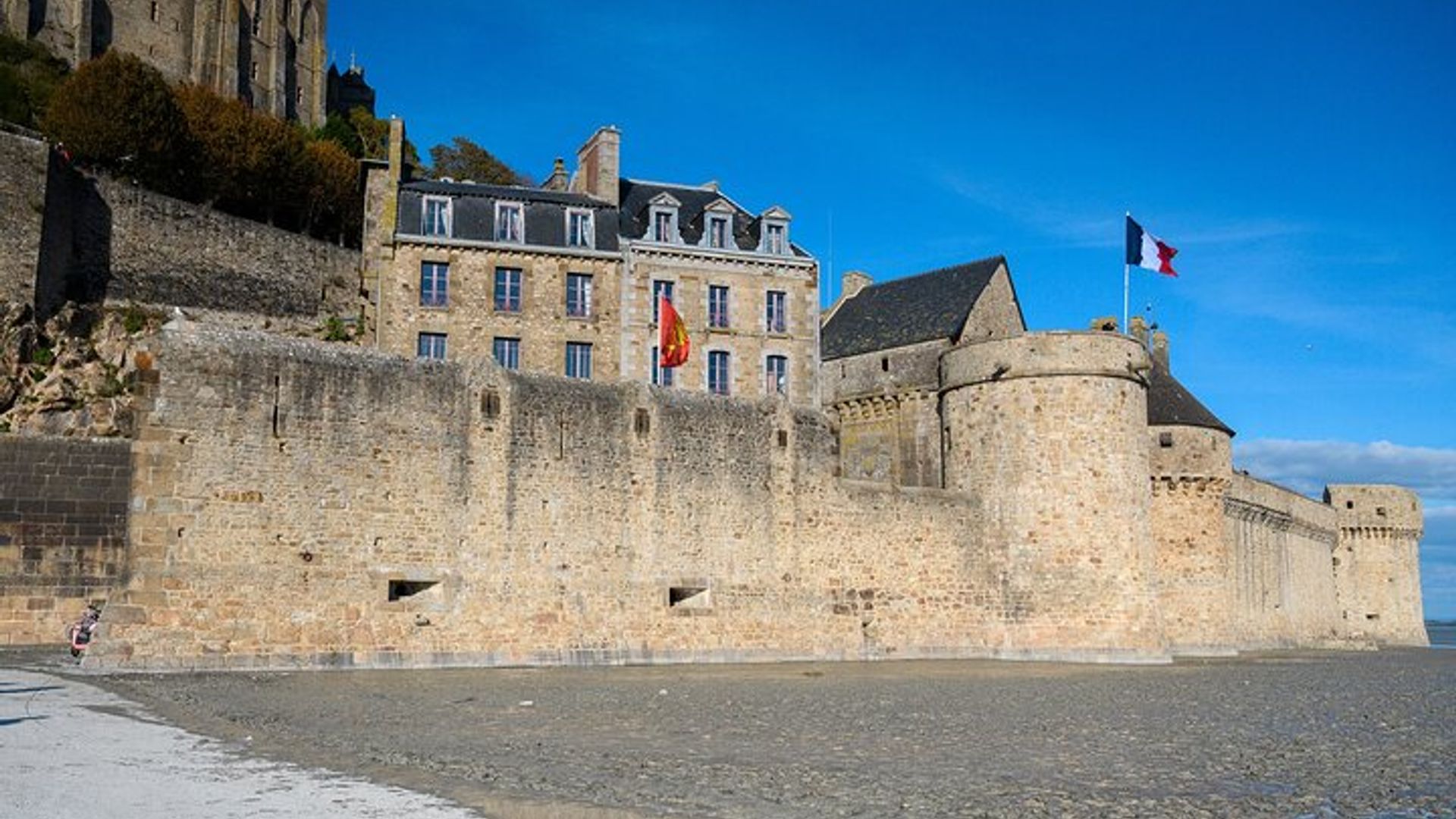 Private Daytrip to Mont Saint-Michel from Paris