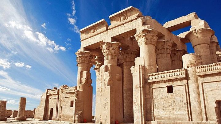 4-Day Luxury Private Nile Cruise from Aswan to Luxor