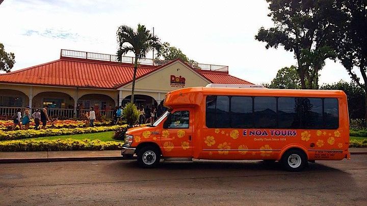 Oahu Majestic Circle Island Tour with Waimea Falls and Byodo Inn