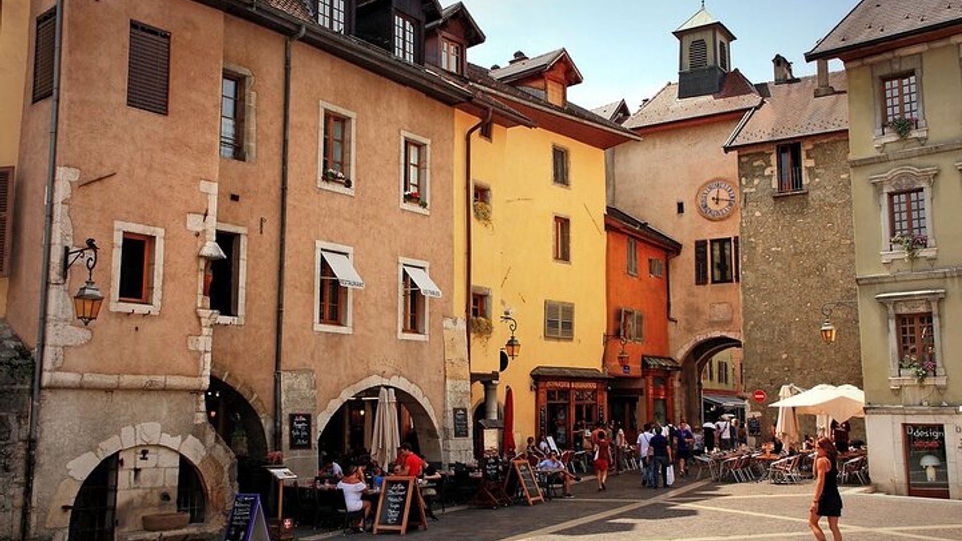 Découvrez les joyaux cachés de Genève à Annecy