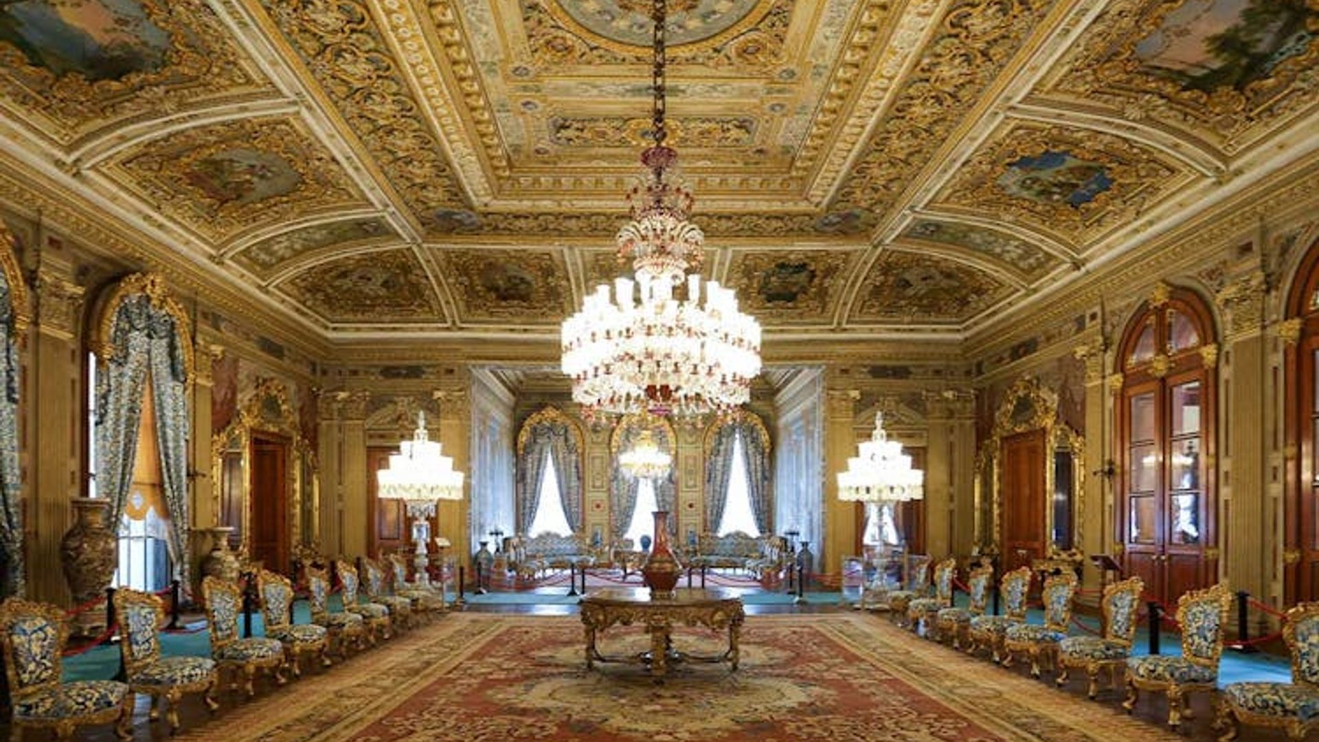 Dolmabahce Palace plus Harem skip-the-line ticket and audio guide