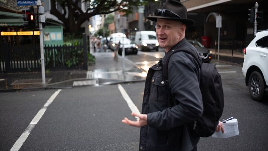 Melbourne Historical Walking Tour: Crime, Gangsters & Lolly Shops