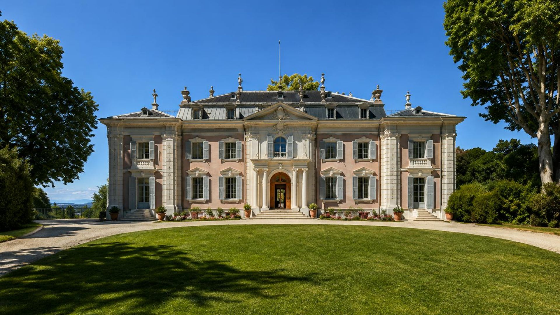 Château de Voltaire ticket and 1GB eSIM
