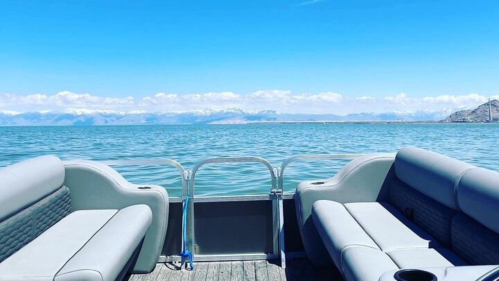 Utah: Great Salt Lake Small-Group Boat Tour