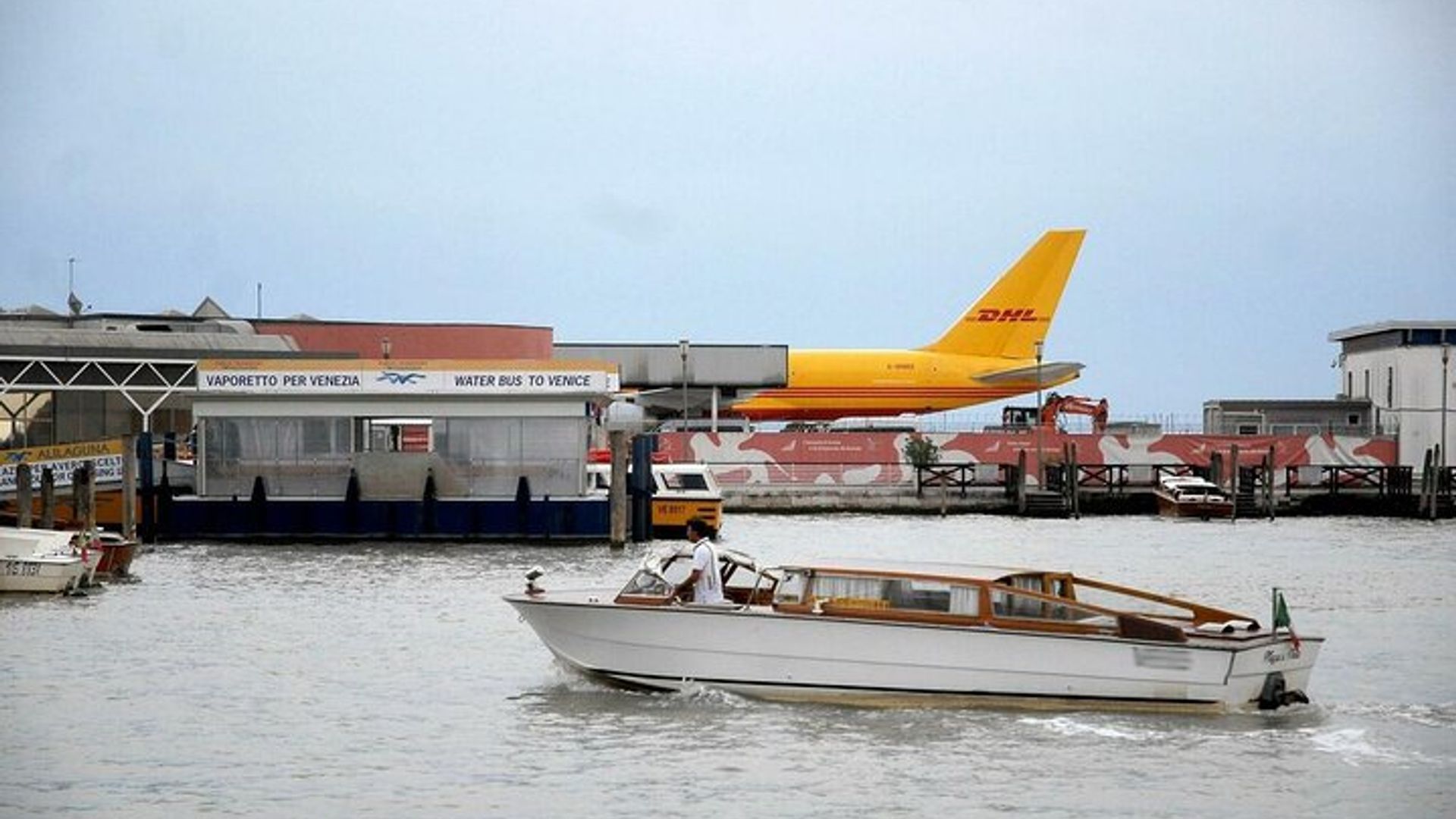 Venice: Private Boat Rental with Driver