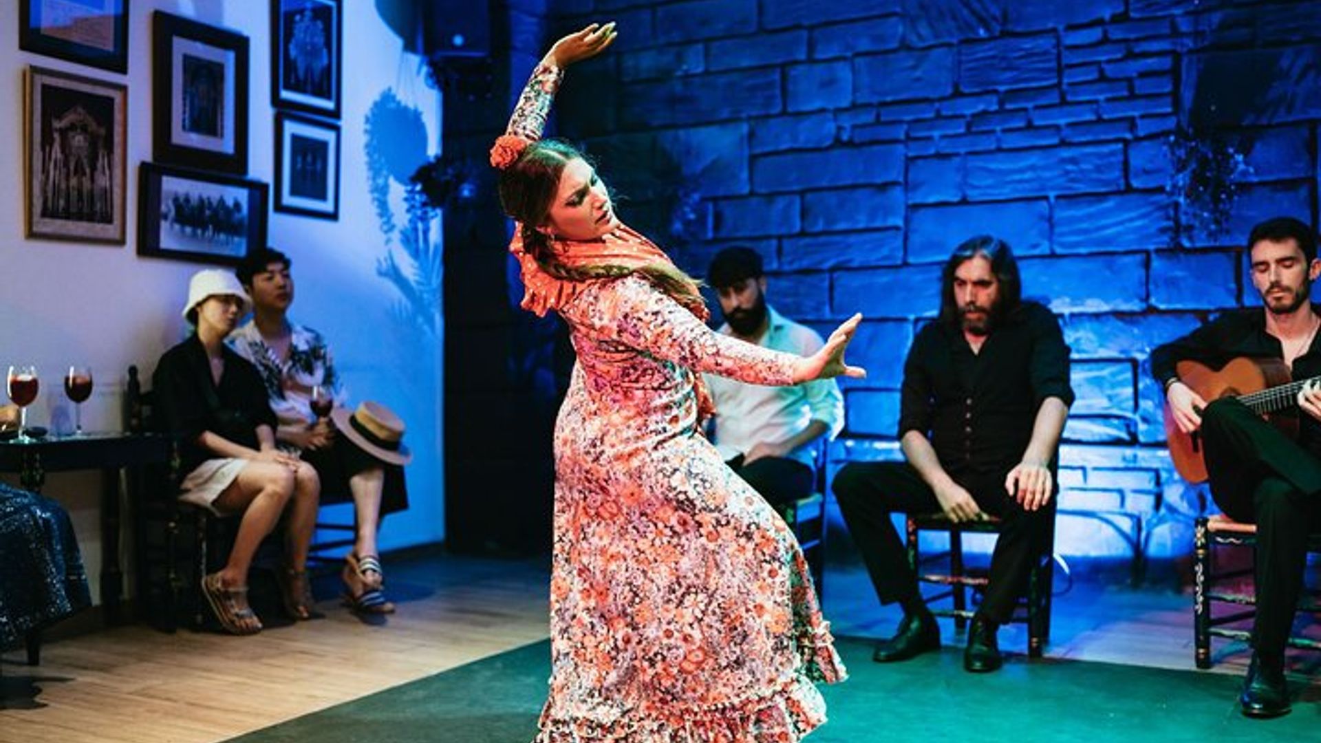 Baraka Triana. Spettacolo di Flamenco con drink