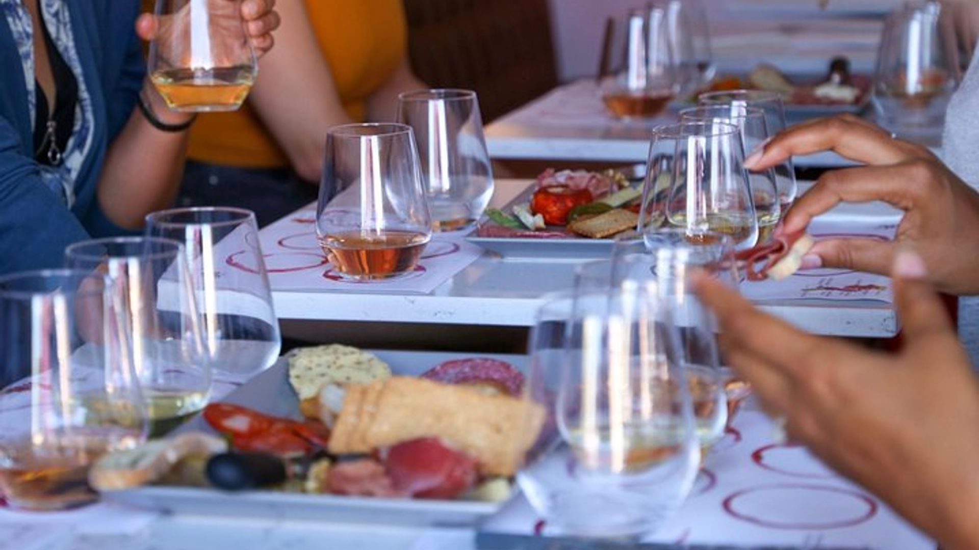 Dégustation de vin en petit groupe à Lisbonne