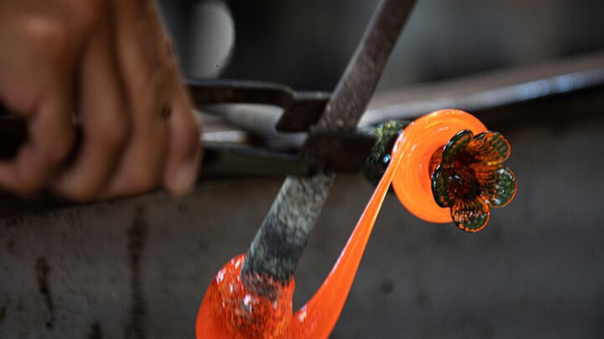 Venice: Murano and Burano Glass and Lace Half-Day Boat Tour
