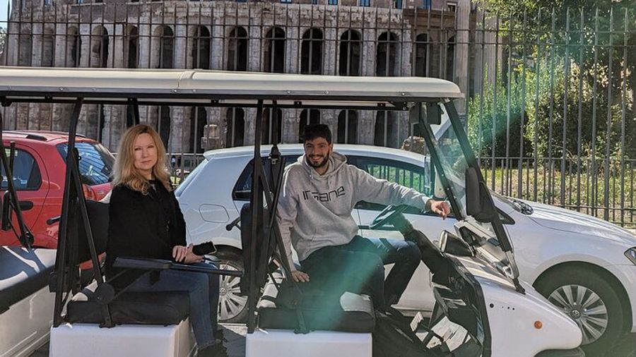 Rome Private Golf Cart Highlights Tour with Hotel Pickup