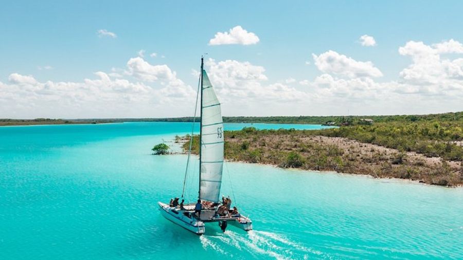Bacalar Lagoon 3-Hour Catamaran Sailing Tour