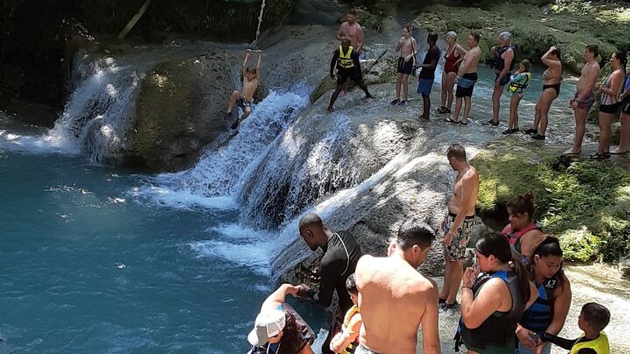 Private Combo Tour From Ocho Rios To Blue Hole and Konoko Falls