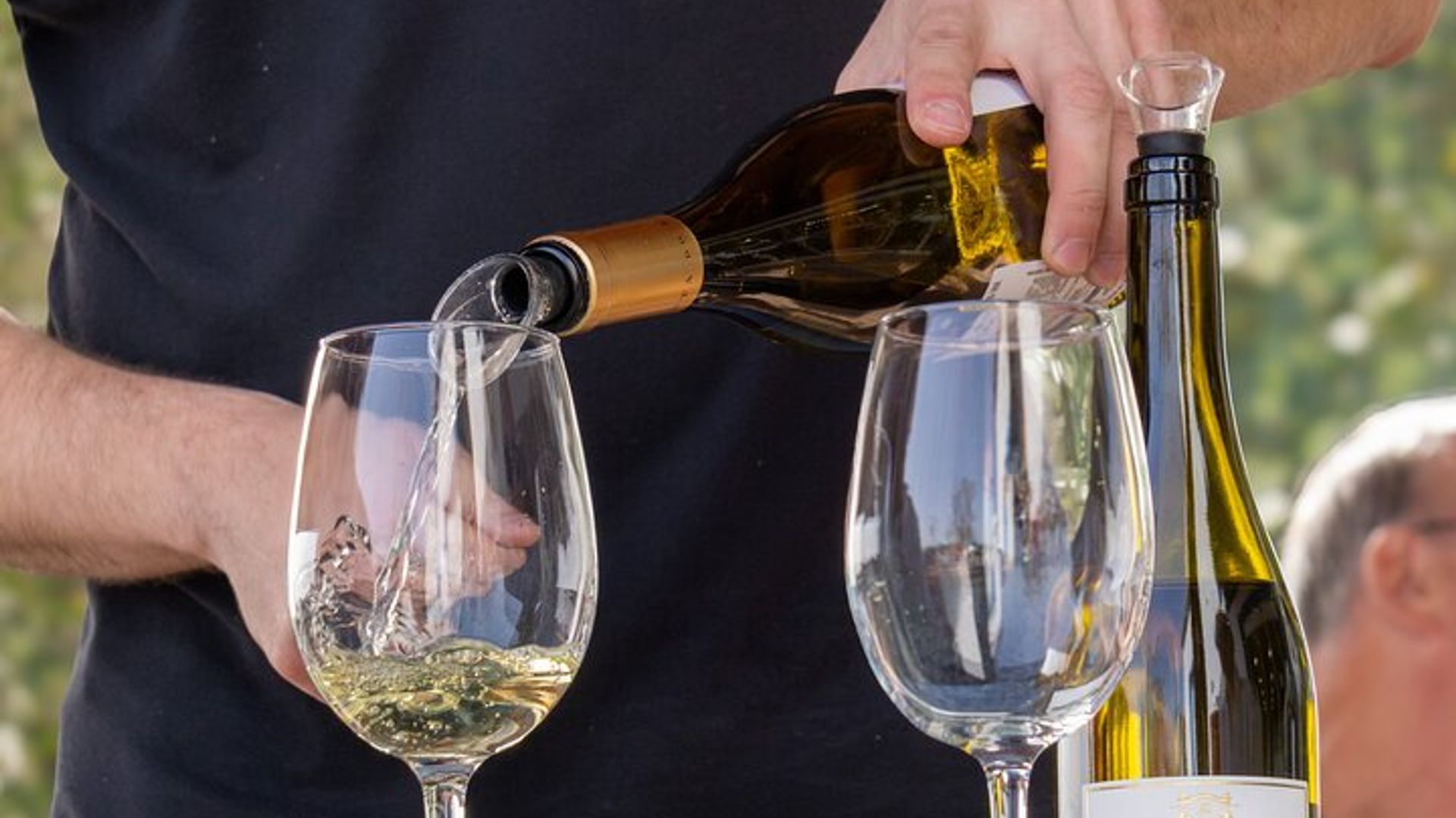 Albufeira Wine Tasting: Boutique Winery Tour & Historic Silves