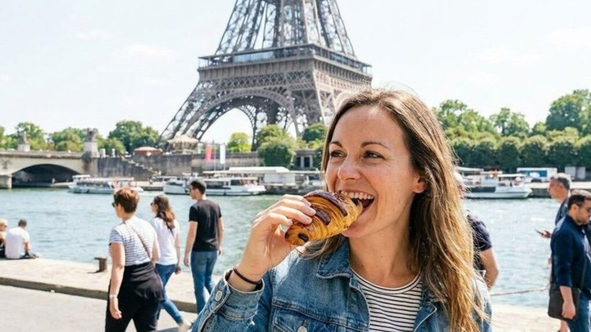 Paris Eiffel Tower Food Tour with 7 Tastings at Local Shops