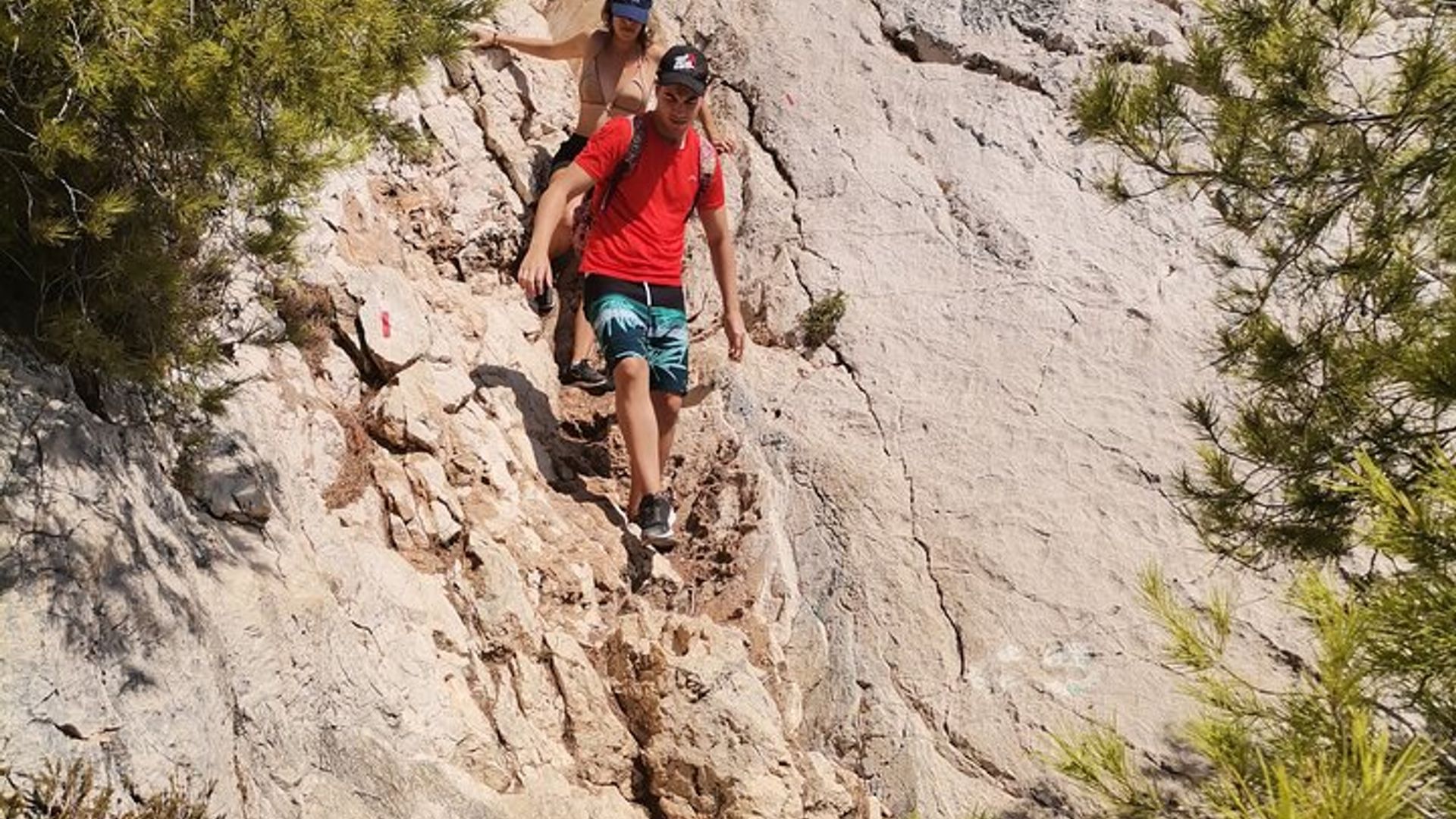 Hiking in the Calanques National park from Marseille