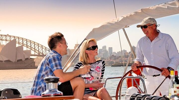 Luxury Sailing Cruise on Sydney Harbour with Lunch