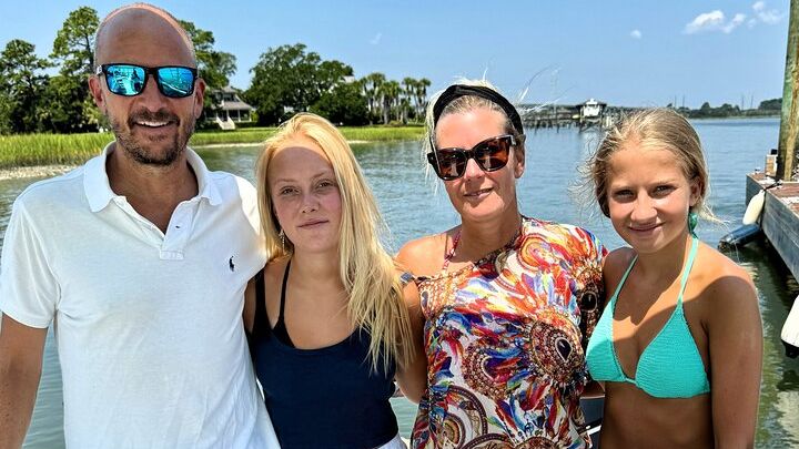 Hilton Head 2-Hour Private Dolphin-Watching Cruise