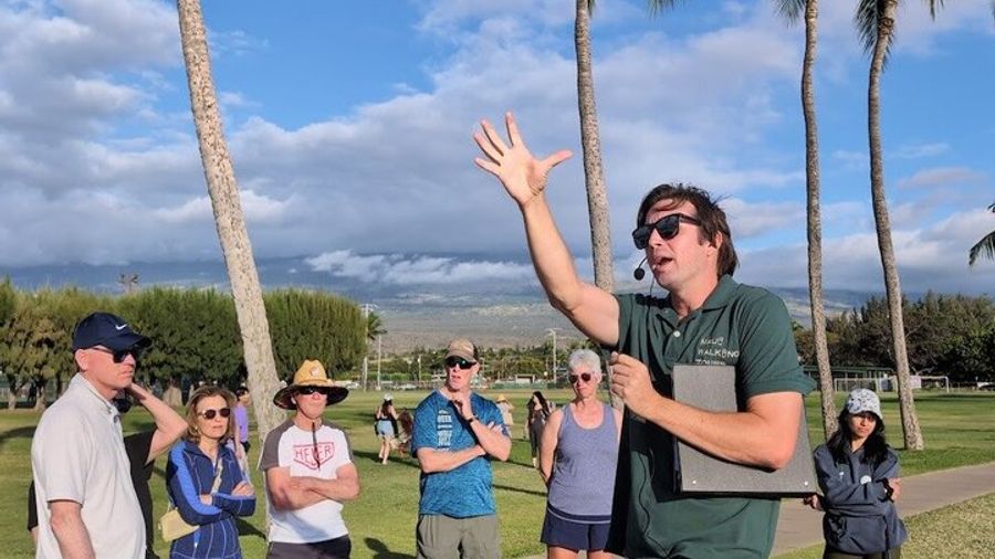 Historic Walking Tour in Kihei Maui with Local Guide