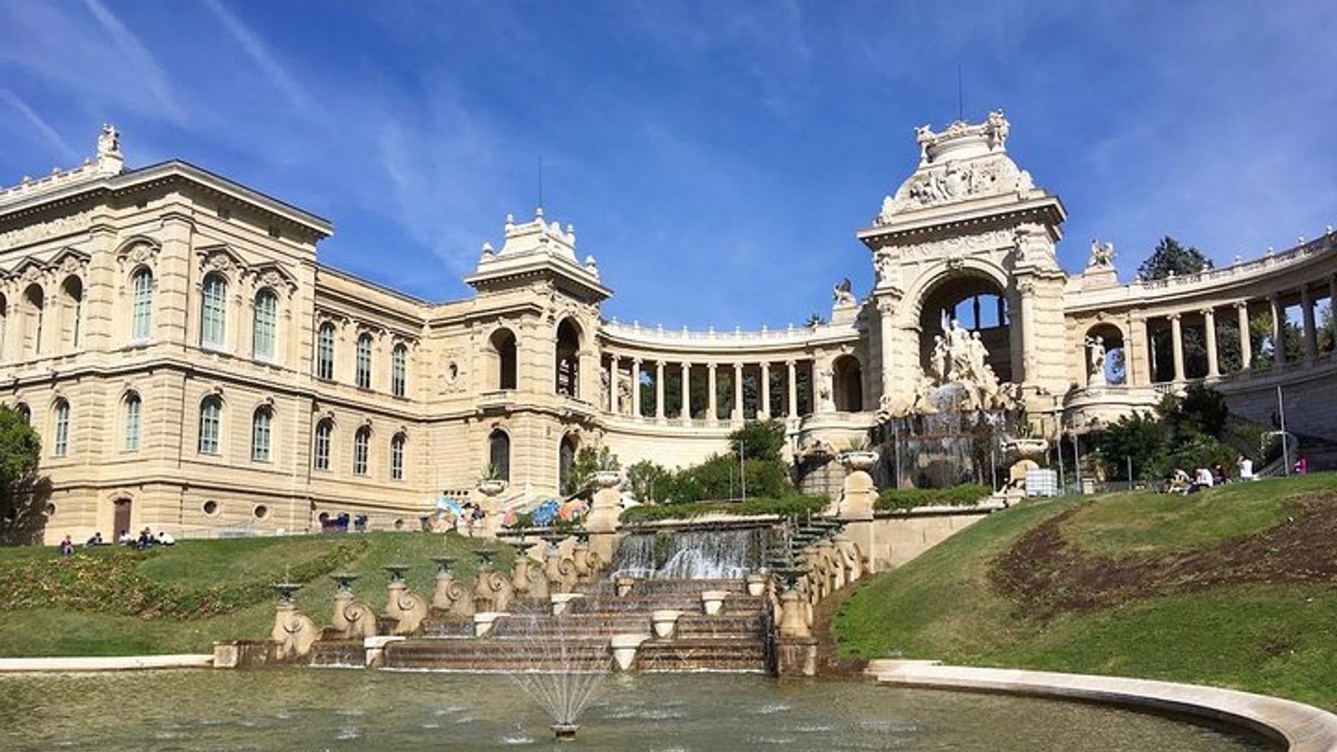 Must-see Marseille (from Aix)