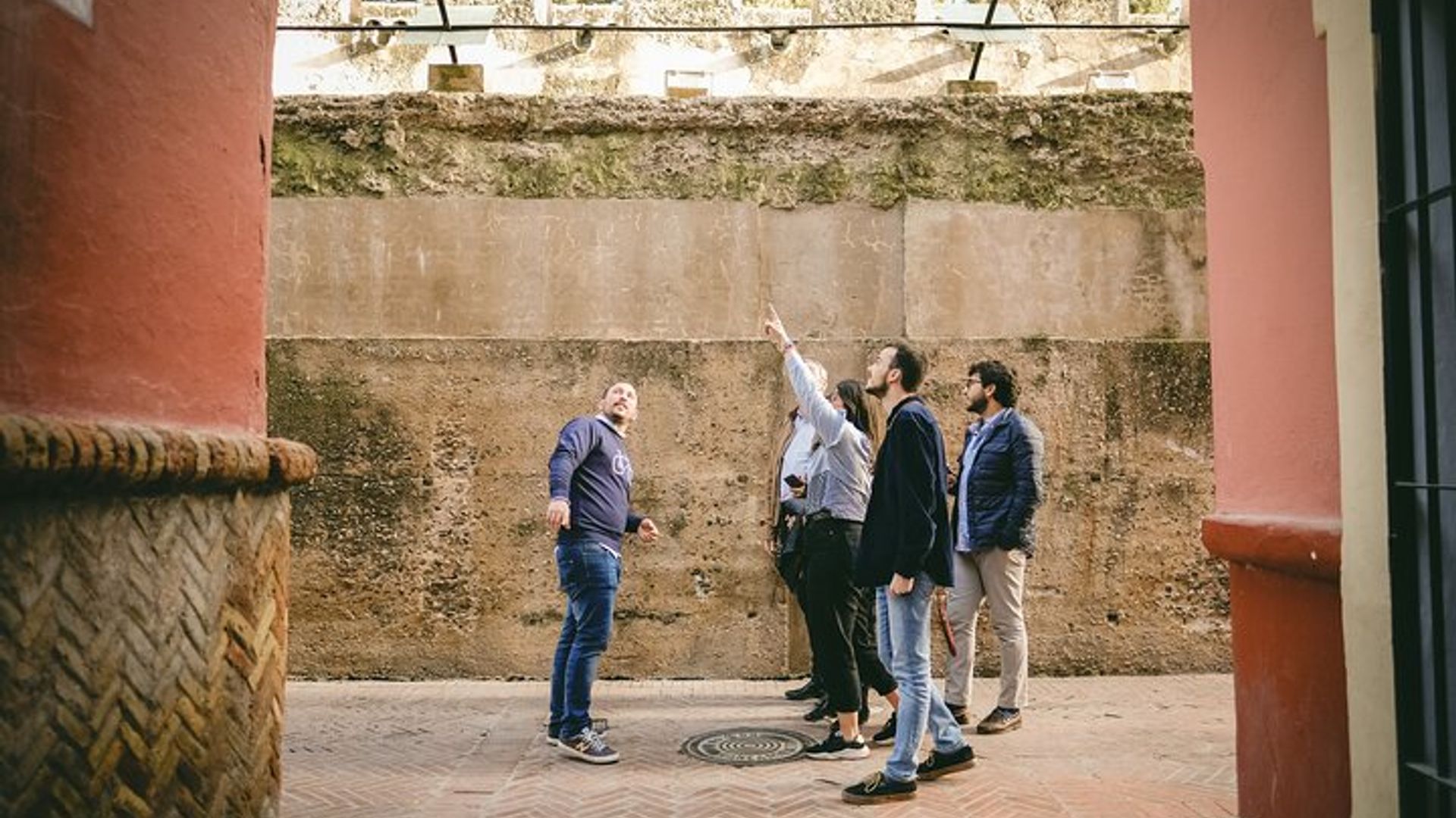 Sevilha: Tour em Pequeno Grupo pelo Bairro Judeu de Santa Cruz