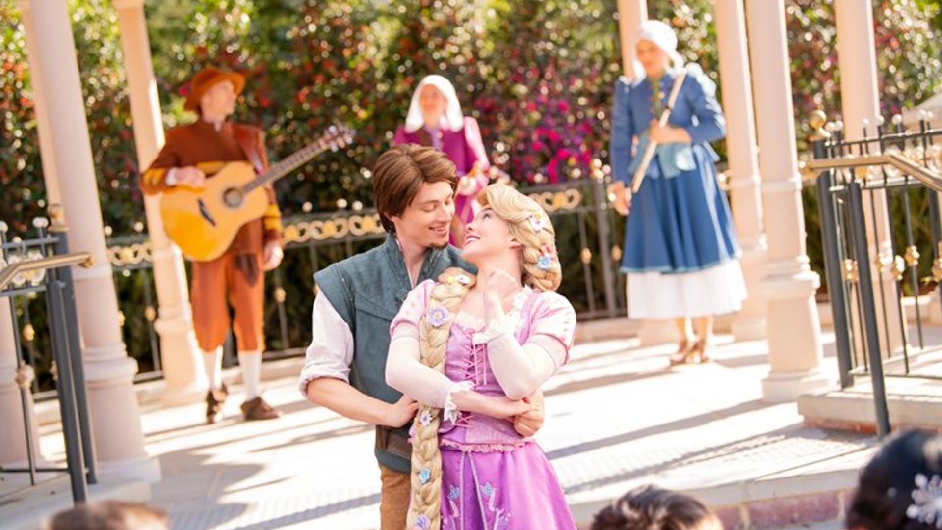 Disneyland Paris 2-, 3-, or 4-Day Park-Hopper Ticket