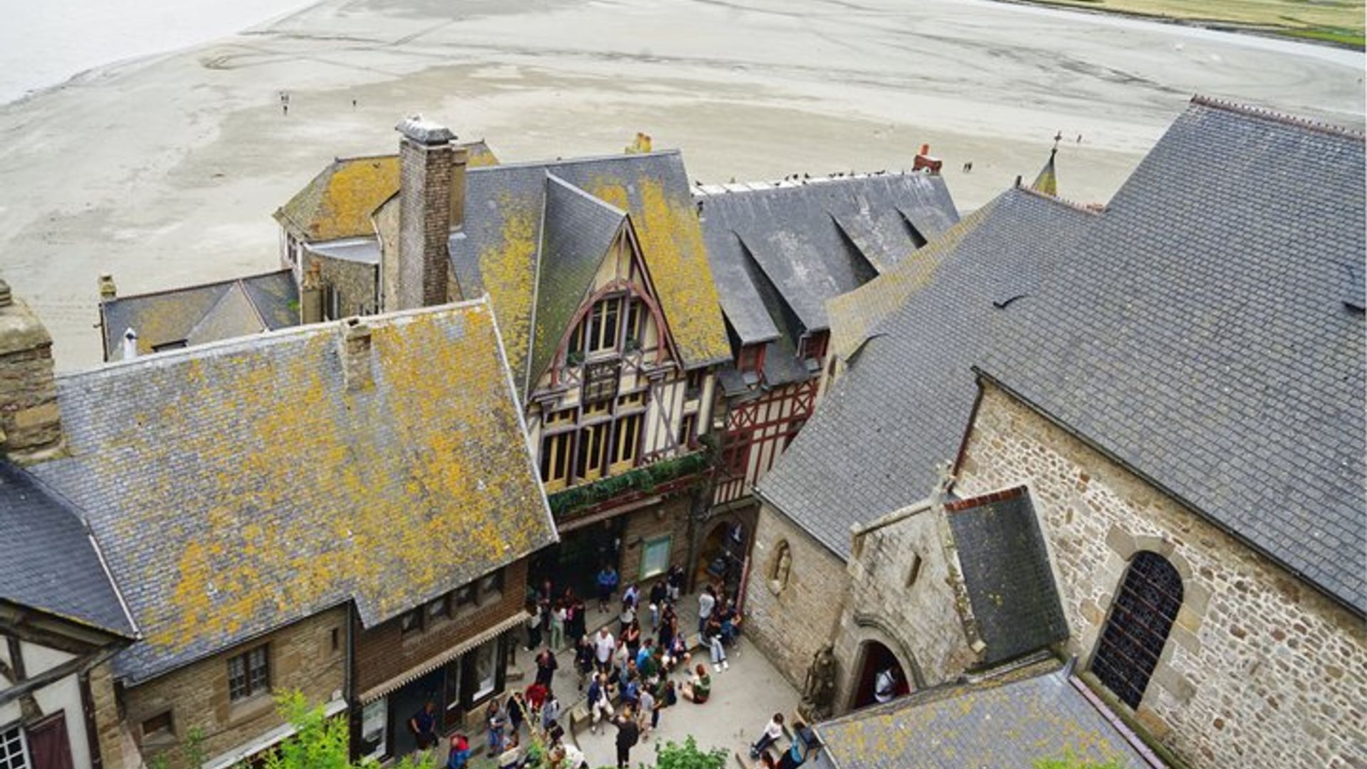 Mont Saint Michel au départ de Rouen | Visite privée | Guide Facultatif