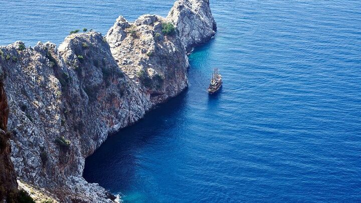 Halal Concept Short Pirate Boat Tour in Alanya