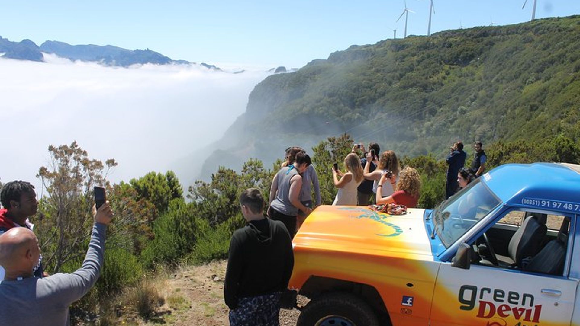 Northwest Terraces and Volcanic Pools 4x4 Full Day Tour