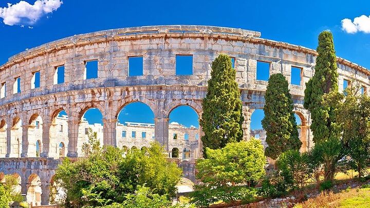 Pula, Croatia Private Tour Led by a Local History Teacher